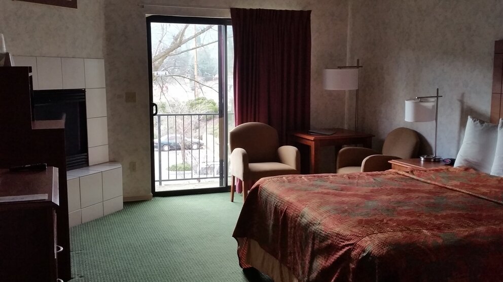 King Suite in Mariposa