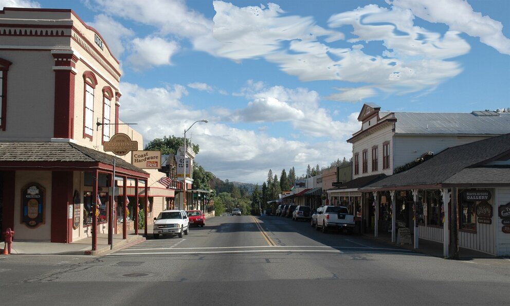 Downtown Mariposa, CA