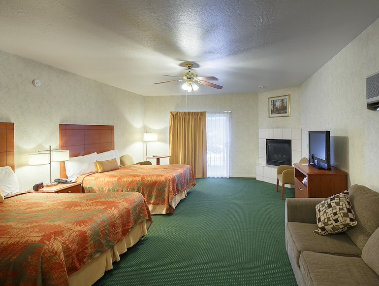 Interior of Deluxe Bed Hotel Room near Yosmite